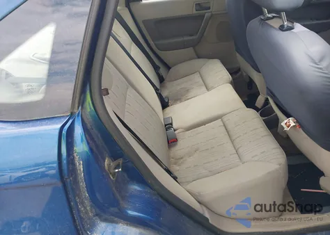 2008 Ford Focus Se/Ses из США, поврежденный, VIN 1FAHP35N18W122482